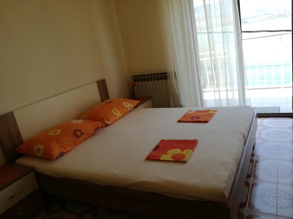 Apartments Dragan Трогір Екстер'єр фото